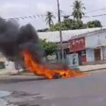 BARINAS – Una moto se incendió en la avenida Olímpica con calle Apure